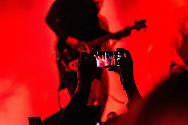 Get Ready for an Unforgettable Night of Music: Wxt8848 Live in Concert!