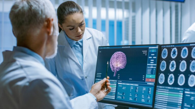 Top 10 Neurologist in India