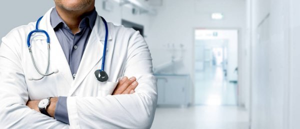 top 10 famous doctors in india